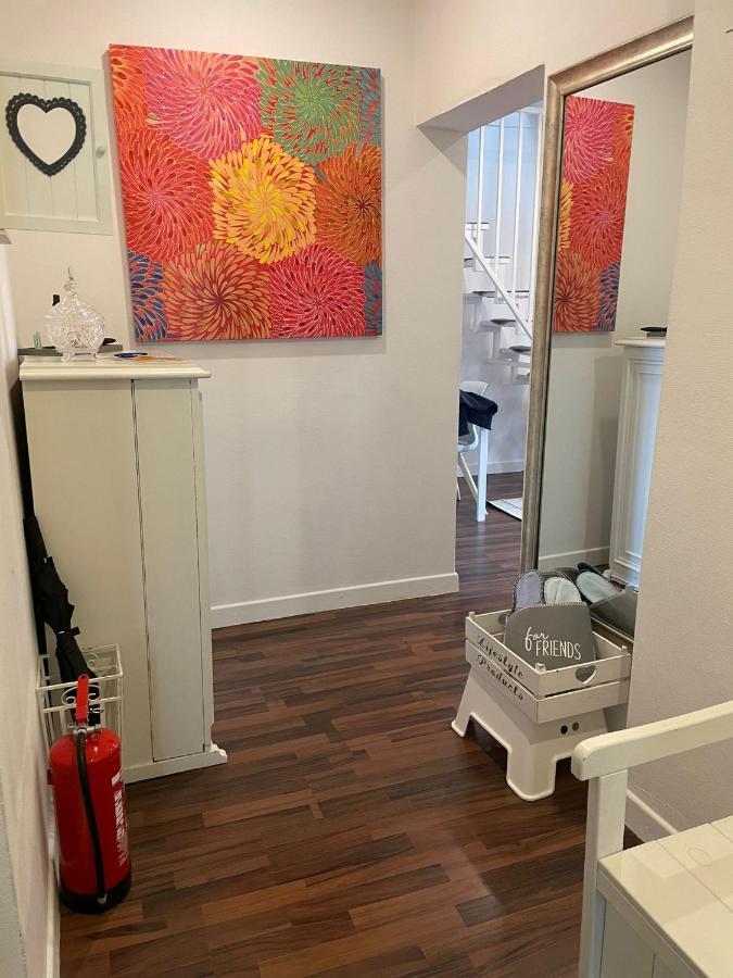 120Qm - 5 Rooms - 2 Bathrooms - Kitchen- Free Parking - Fast Wifi - Yiha Apartment Hannover Exterior photo